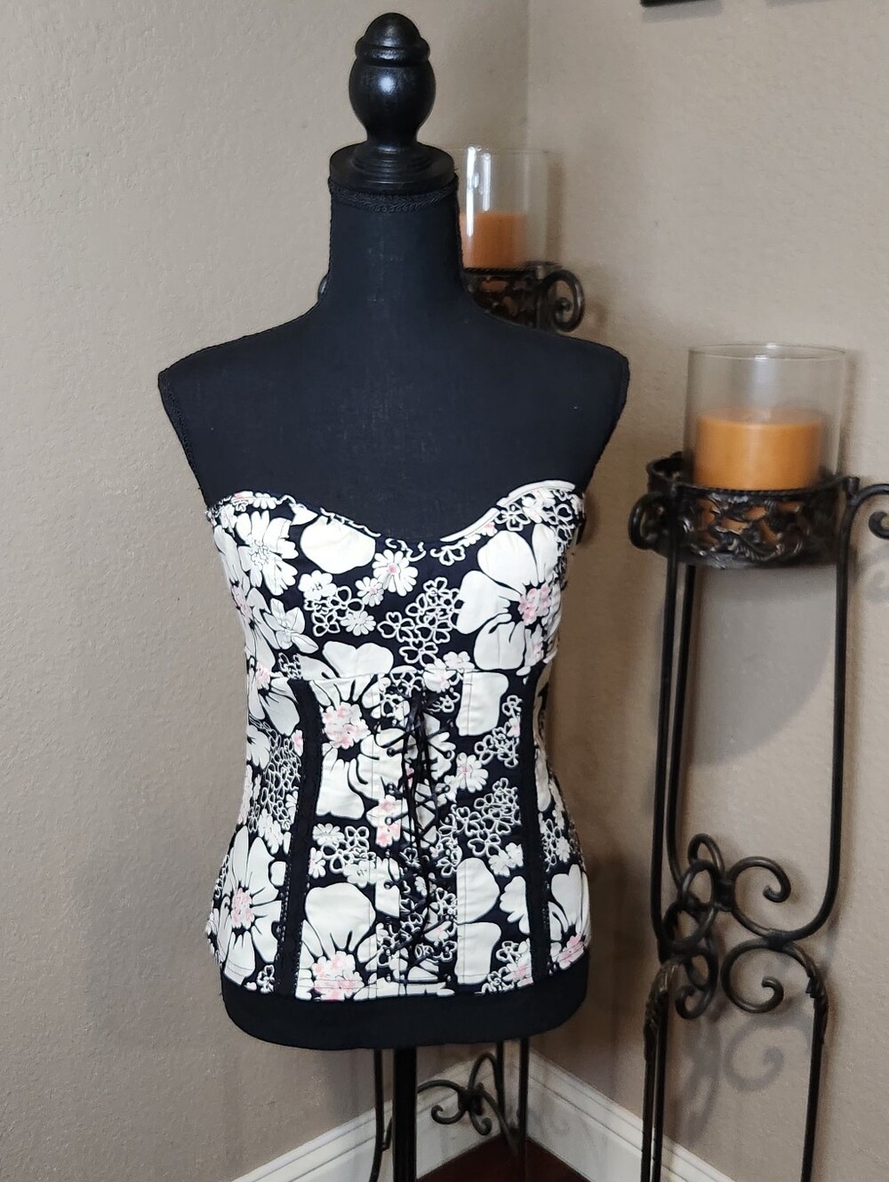 Angie Black Off White And Pink Floral Strapless Corset Camisole NWT Size Large